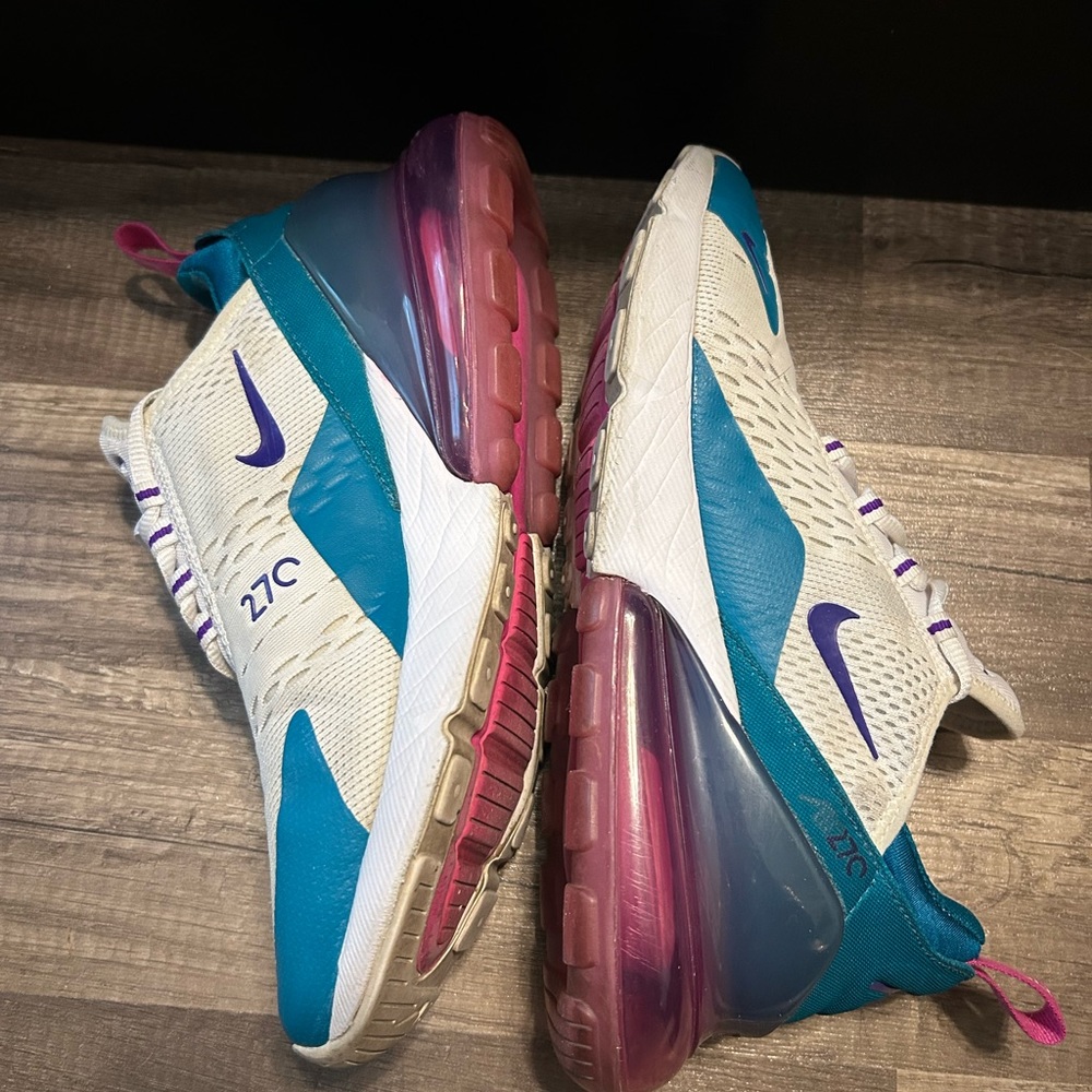 Nike 270 AirMax